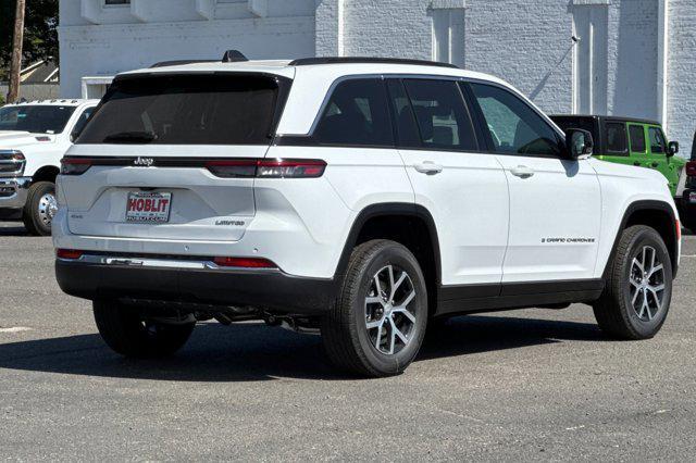 new 2025 Jeep Grand Cherokee car, priced at $45,805