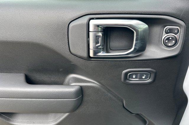 new 2025 Jeep Wrangler car, priced at $49,140