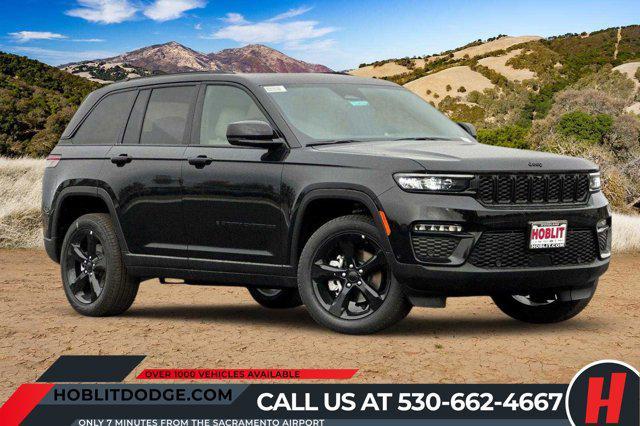 new 2025 Jeep Grand Cherokee car, priced at $48,960