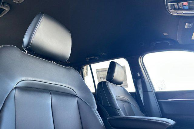 new 2025 Jeep Grand Cherokee car, priced at $42,970