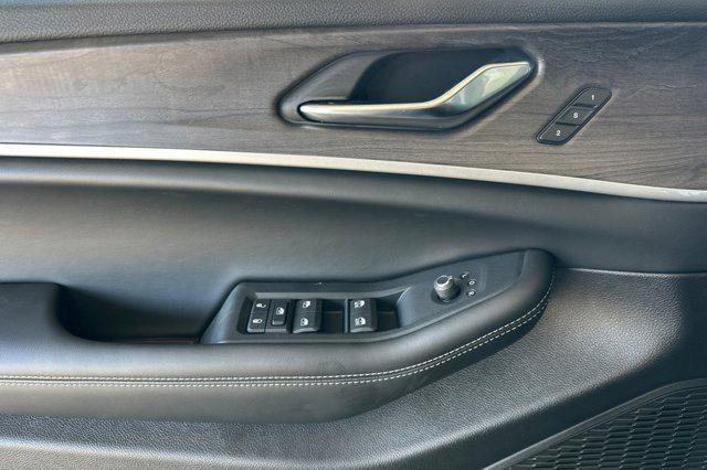 new 2025 Jeep Grand Cherokee car, priced at $42,970