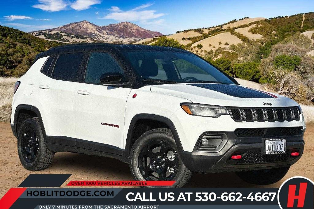 new 2023 Jeep Compass car, priced at $35,901
