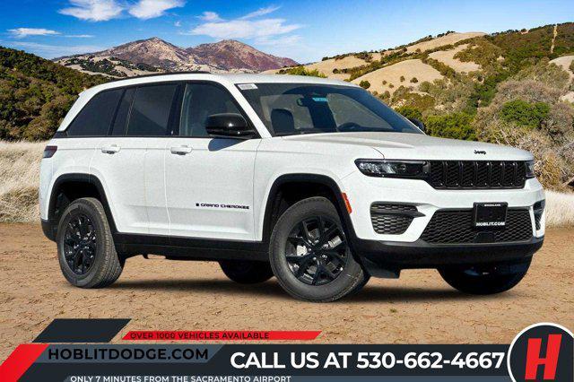 new 2025 Jeep Grand Cherokee car, priced at $38,435