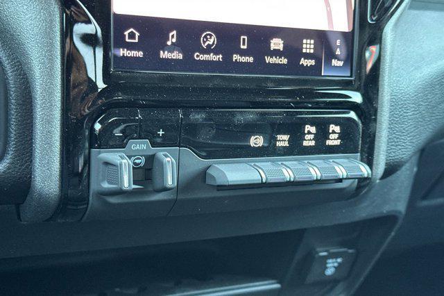 new 2025 Ram 2500 car, priced at $62,620