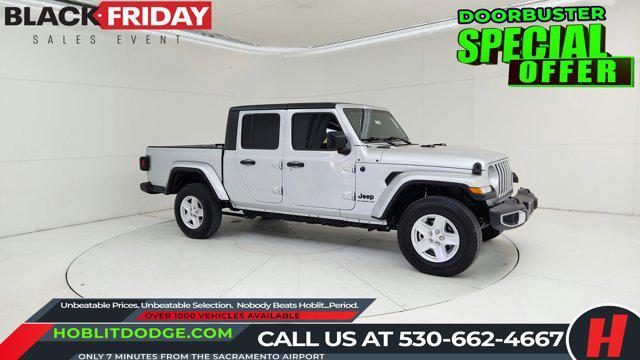 used 2022 Jeep Gladiator car, priced at $31,888