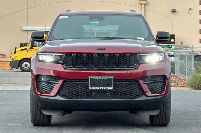 new 2025 Jeep Grand Cherokee car, priced at $39,030