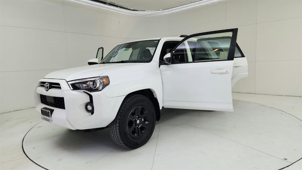 used 2021 Toyota 4Runner car, priced at $31,398