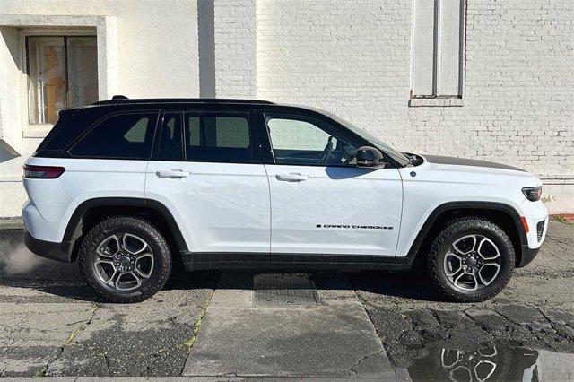 new 2022 Jeep Grand Cherokee 4xe car, priced at $54,000