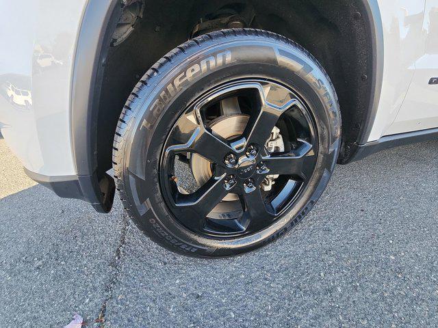 used 2019 Jeep Grand Cherokee car, priced at $19,999