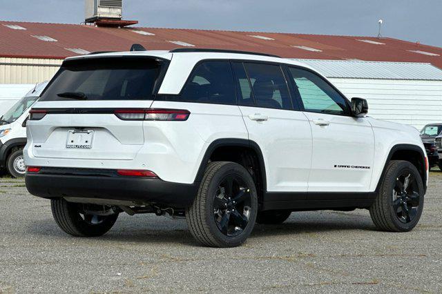 new 2025 Jeep Grand Cherokee car, priced at $41,080