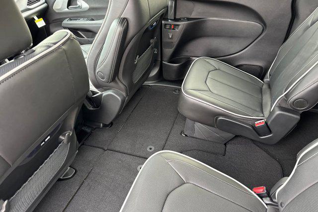 new 2025 Chrysler Pacifica car, priced at $50,535