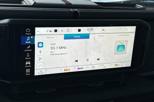 new 2025 Jeep Gladiator car, priced at $51,595