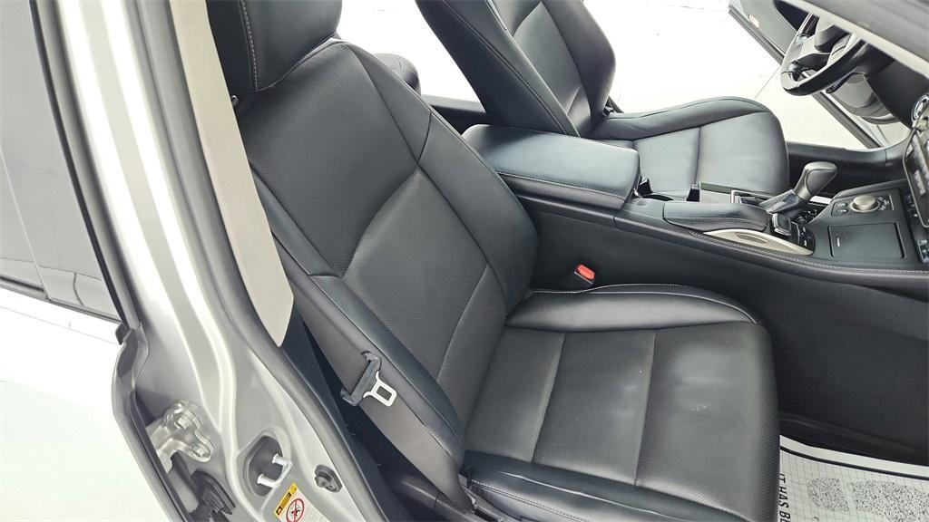 used 2016 Lexus ES 300h car, priced at $19,987