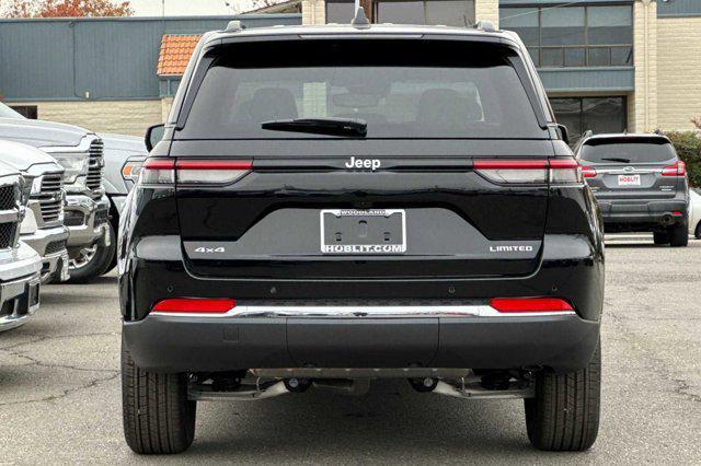 new 2025 Jeep Grand Cherokee car, priced at $39,795