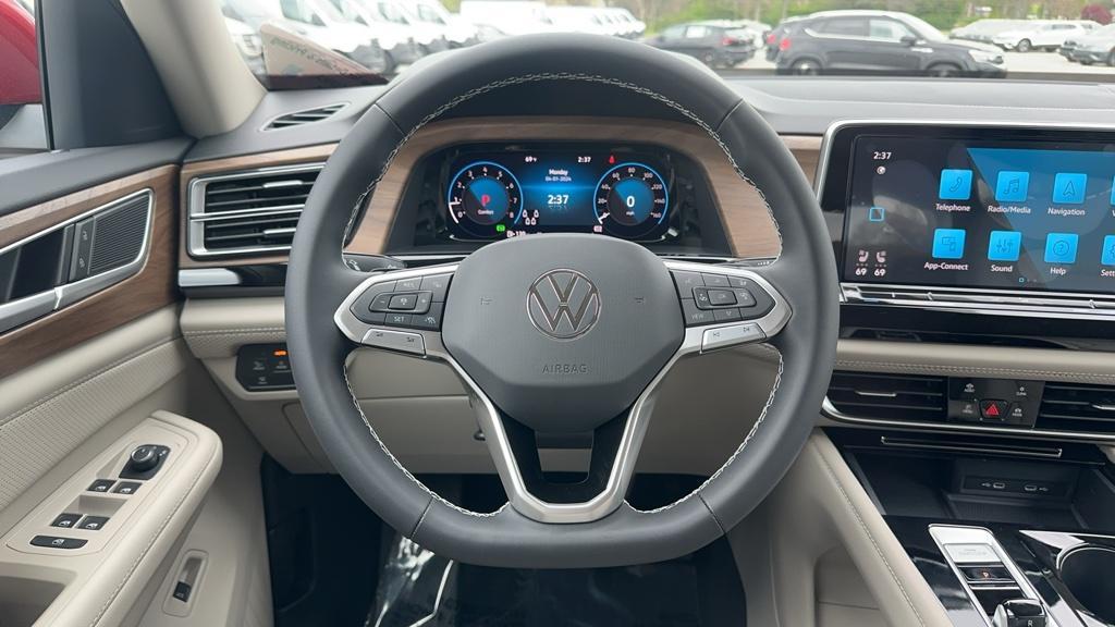 new 2024 Volkswagen Atlas car, priced at $46,090