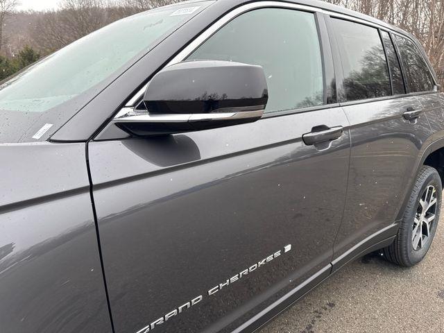 new 2025 Jeep Grand Cherokee car, priced at $46,260