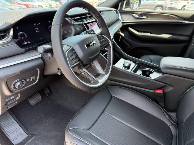 new 2025 Jeep Grand Cherokee L car, priced at $50,712