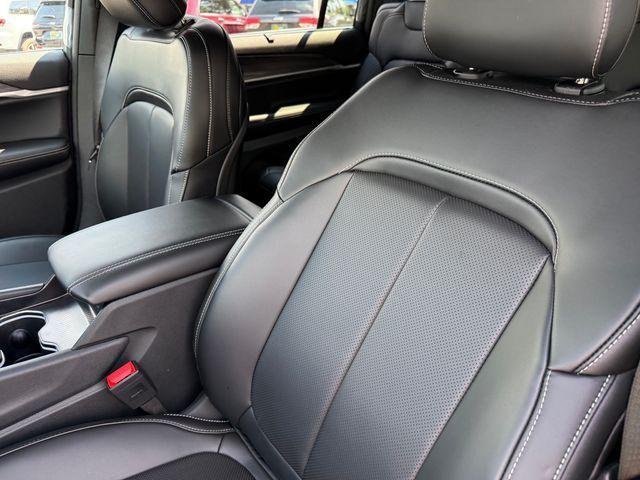 new 2025 Jeep Grand Cherokee L car, priced at $50,712