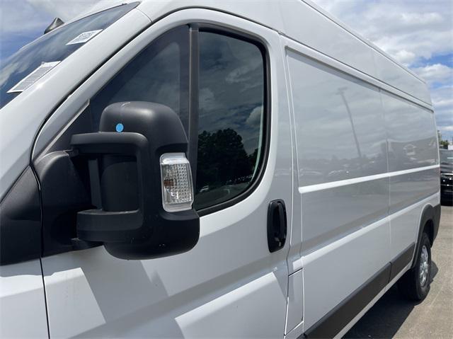 new 2024 Ram ProMaster 2500 car, priced at $52,999