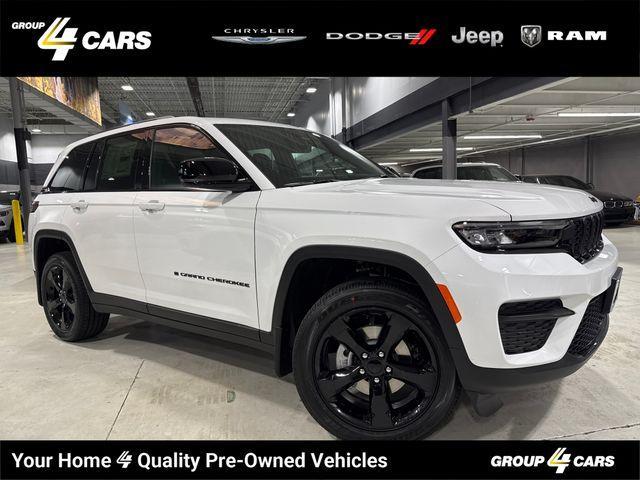 new 2025 Jeep Grand Cherokee car, priced at $43,955