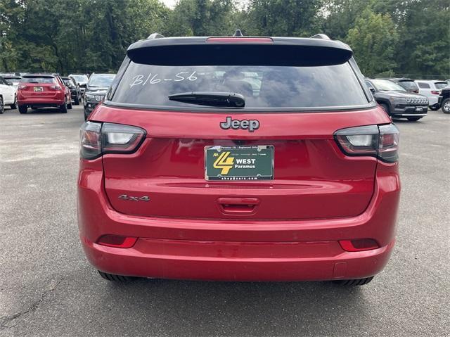 new 2024 Jeep Compass car, priced at $33,935