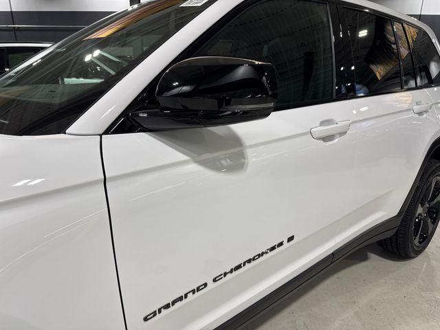 new 2025 Jeep Grand Cherokee car, priced at $43,455