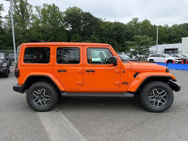 new 2025 Jeep Wrangler car, priced at $55,722