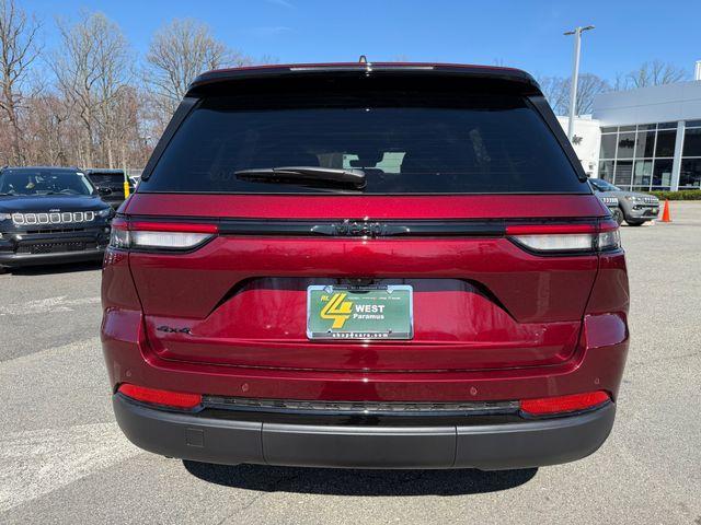 new 2025 Jeep Grand Cherokee car, priced at $43,355
