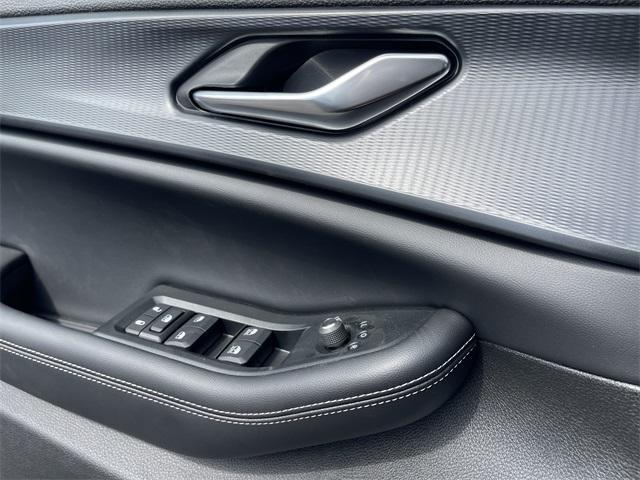 new 2025 Jeep Grand Cherokee L car, priced at $42,976
