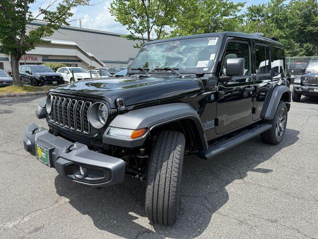 new 2025 Jeep Wrangler car, priced at $48,184