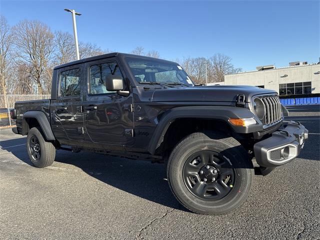 new 2025 Jeep Gladiator car, priced at $41,340