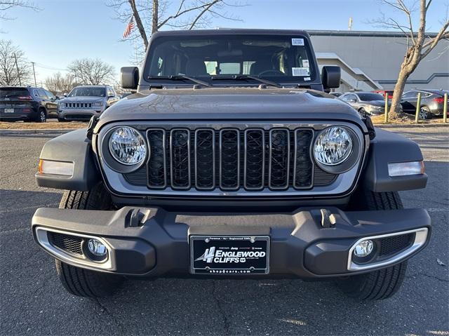 new 2025 Jeep Gladiator car, priced at $41,340