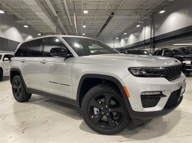 new 2024 Jeep Grand Cherokee car, priced at $52,342