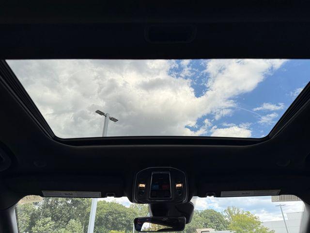 new 2025 Jeep Grand Cherokee car, priced at $42,824