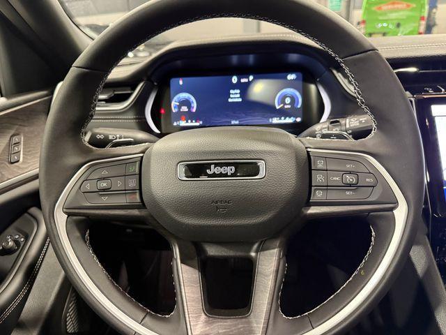 new 2025 Jeep Grand Cherokee car, priced at $51,964