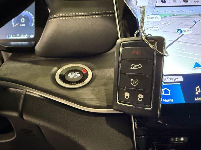 new 2025 Jeep Grand Cherokee car, priced at $51,964