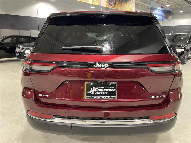 new 2024 Jeep Grand Cherokee car, priced at $53,385