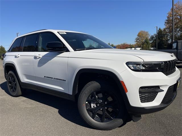 new 2025 Jeep Grand Cherokee car, priced at $44,435