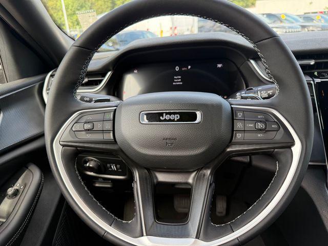 new 2025 Jeep Grand Cherokee L car, priced at $46,300