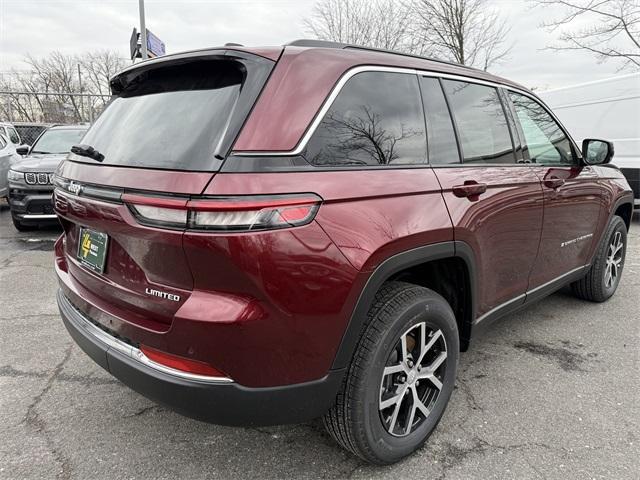 new 2025 Jeep Grand Cherokee car, priced at $46,810