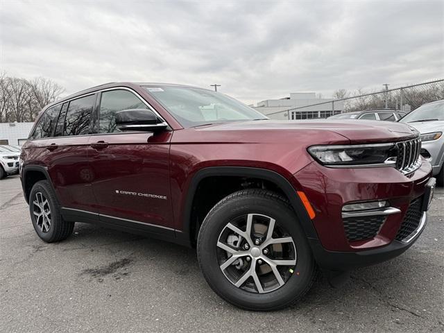 new 2025 Jeep Grand Cherokee car, priced at $46,810