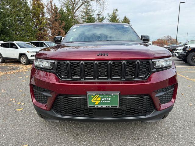 new 2025 Jeep Grand Cherokee car, priced at $43,436