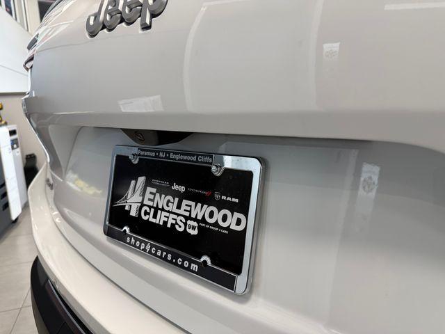 new 2025 Jeep Grand Cherokee L car, priced at $39,478