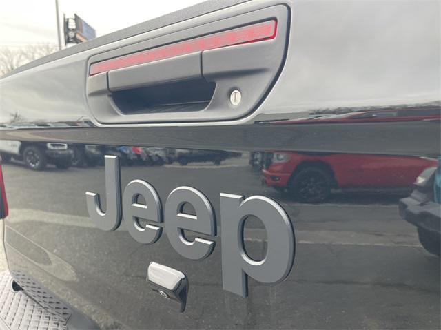 new 2023 Jeep Gladiator car, priced at $50,930