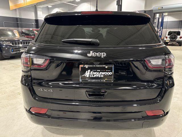 new 2025 Jeep Compass car, priced at $38,113
