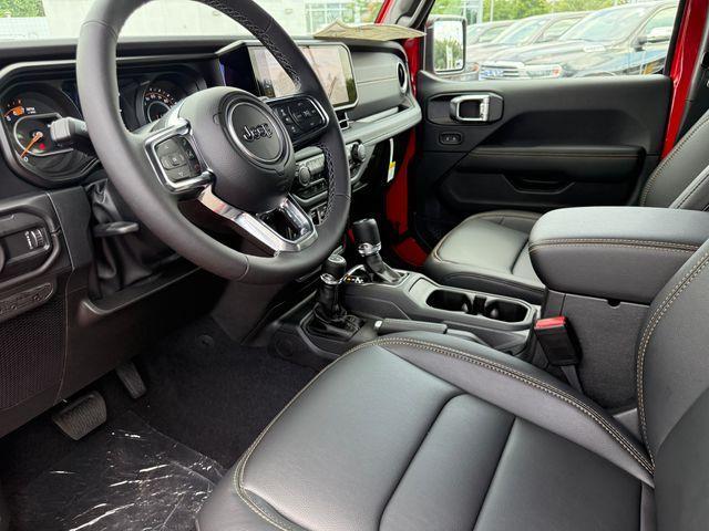 new 2025 Jeep Wrangler car, priced at $55,422