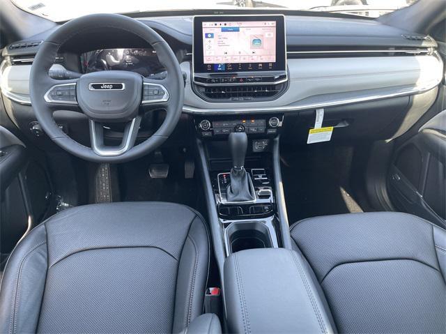 new 2024 Jeep Compass car, priced at $40,678