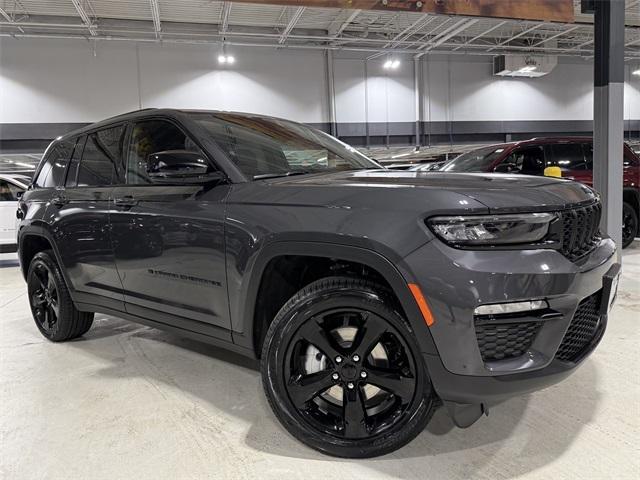 new 2025 Jeep Grand Cherokee car, priced at $48,374