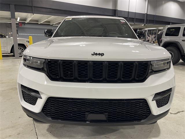 new 2024 Jeep Grand Cherokee car, priced at $42,123