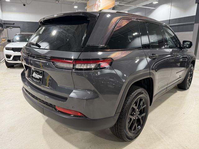 new 2025 Jeep Grand Cherokee car, priced at $41,710